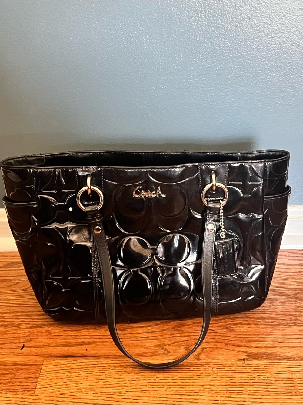 COACH Black Patent Leather C Monogram Shoulder Bag J1173-F17728 Excellent!
